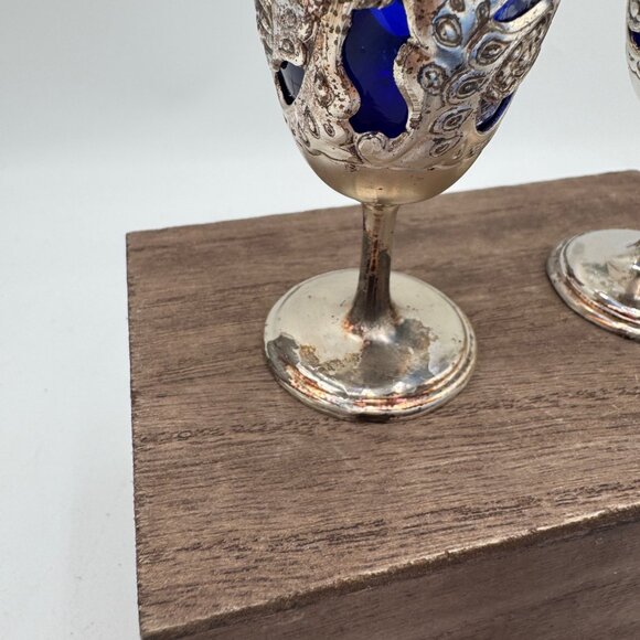 4 VTG American Cut Crystal Cobalt Blue Cordial Glasses Filligree Silverplate - Picture 2 of 9